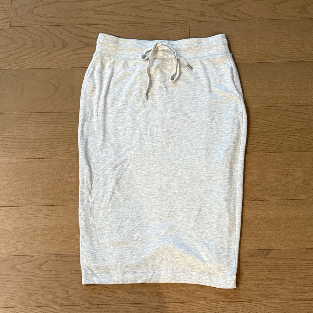 Lou & Grey Light Heather Gray Knit Midi Skirt